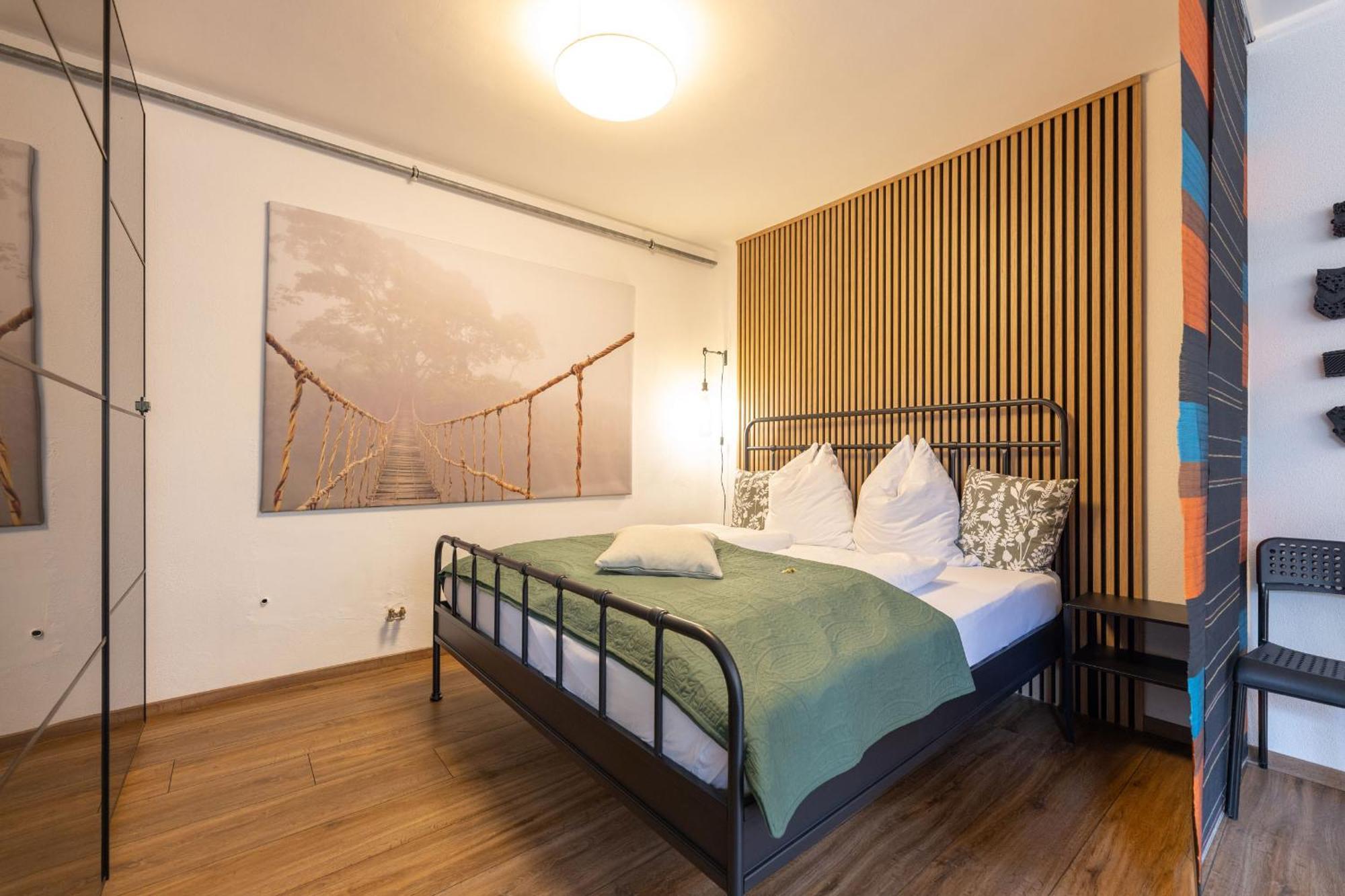 Ideal Fuer Kurze Aufenthalte - Gemuetliches 1-Zimmer-Apartment Adelsdorf Exteriör bild